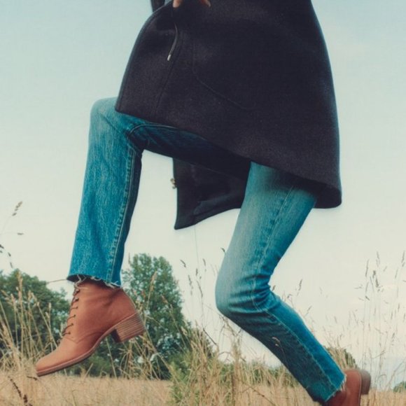 Like New | Madewell Patti Lace-Up Boots in English Saddle - Picture 2 of 8